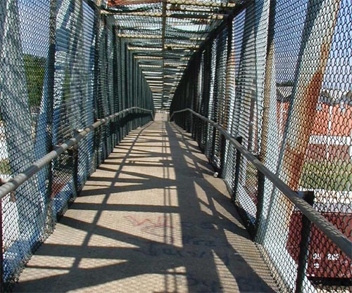 The ghetto (pedestrian overpass).